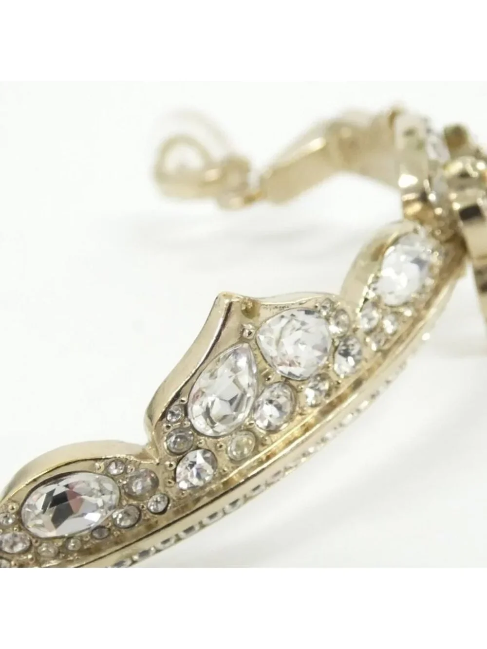 Chanel Earrings Gold